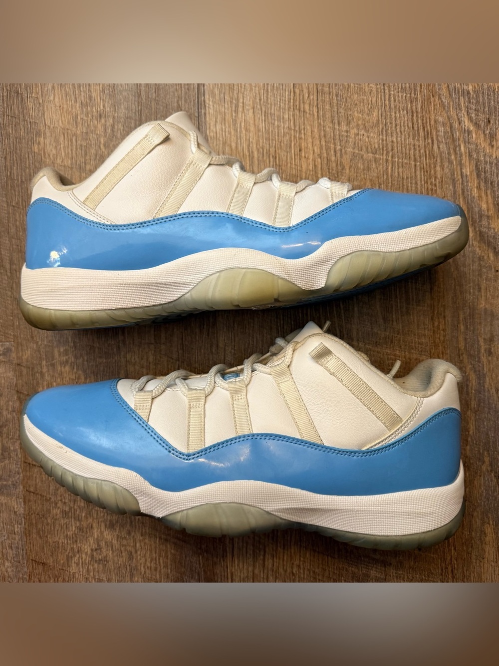 Nike Air Jordan 11 XI Retro Low UNC University Blue White 2017